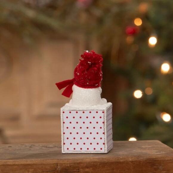 Bethany Lowe Holly Jolly Snowgirl on Block Winter Christmas Snowman Figurine NEW - Picture 2 of 7